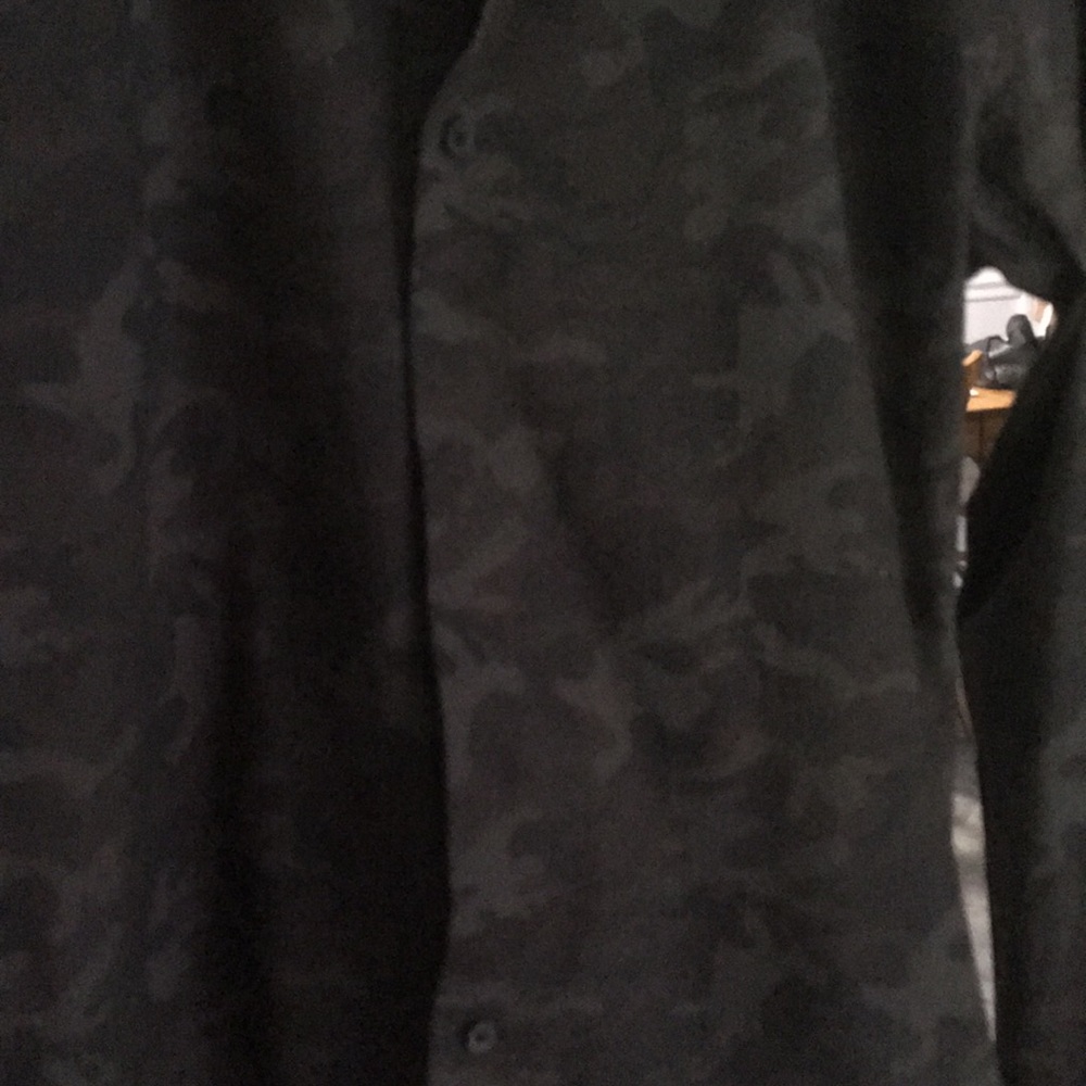 Shirt - Picture 2 of 3